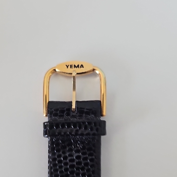 Gold and Black Women's Watch - Picture 3 of 7